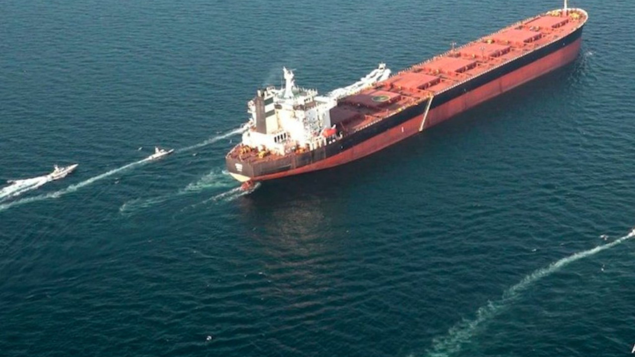 India's 300,000 Metric Tons of LPG Stranded in Strait of Hormuz