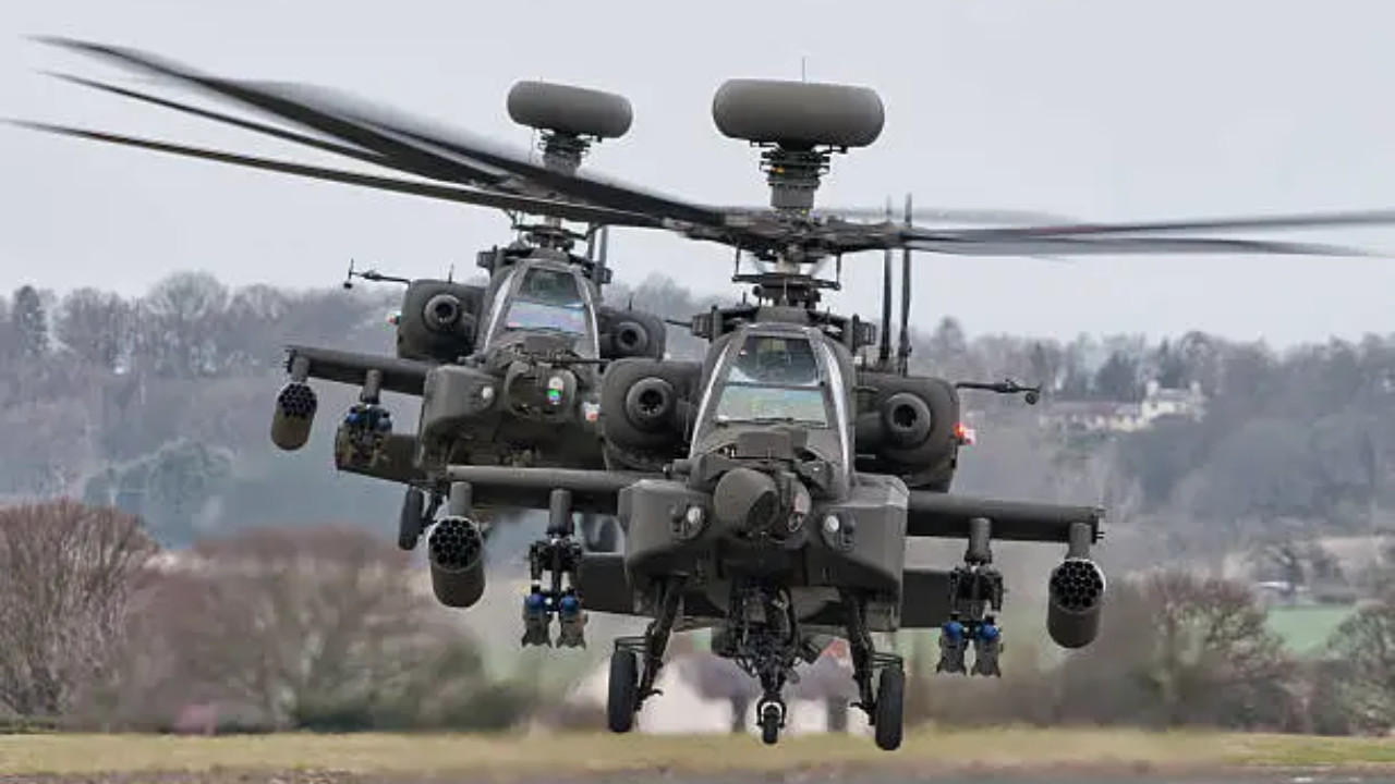 Indian Army Welcomes First Batch of Apache Helicopters into Its Fleet