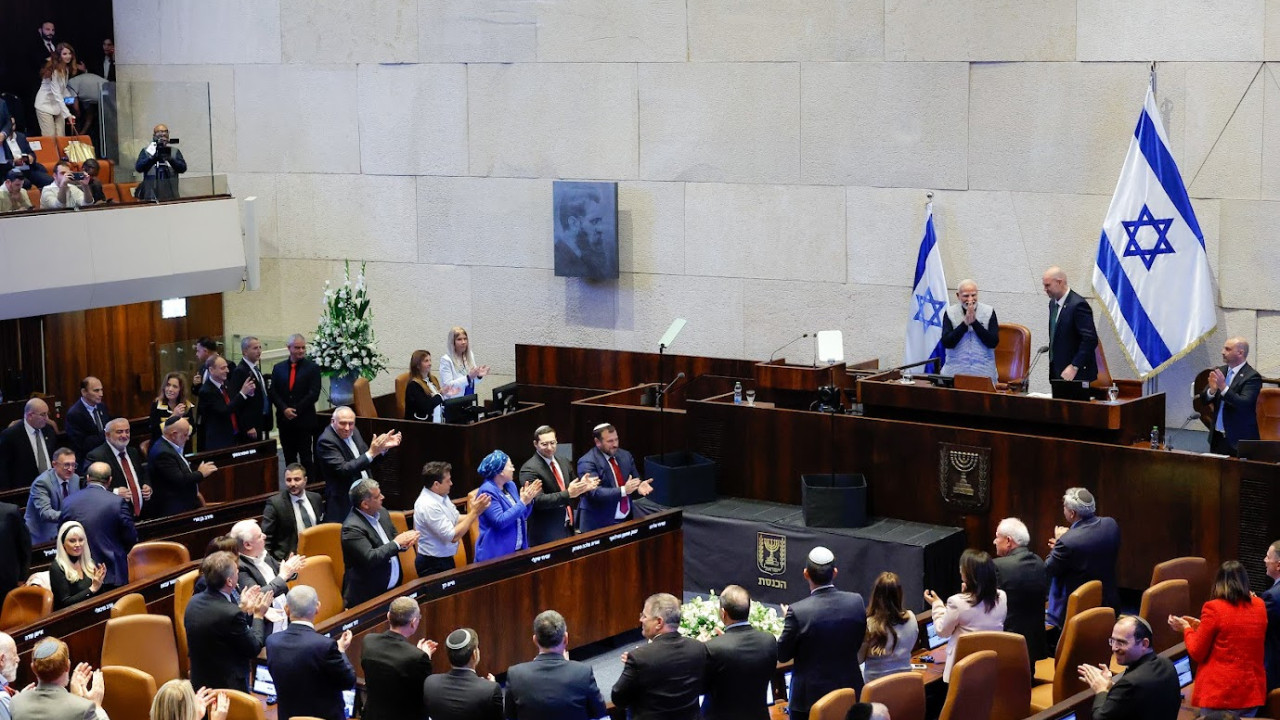 Israel opposition leader Yair Lapid 'apologises' to PM Modi after Parliament walkout