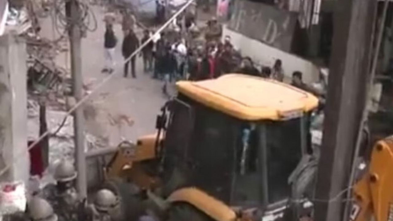 Bulldozer Action Taken in Jaipur’s Chomu After Stone-Pelting Incident Near Mosque