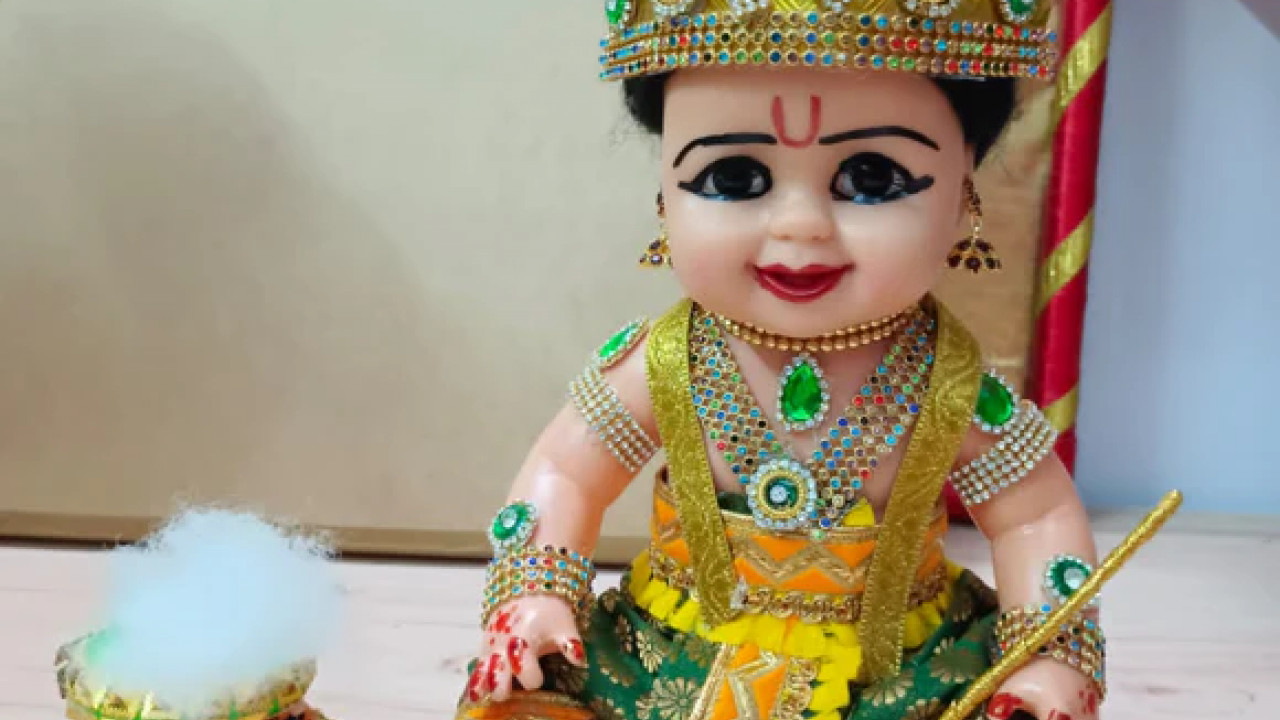 Laddu Gopal