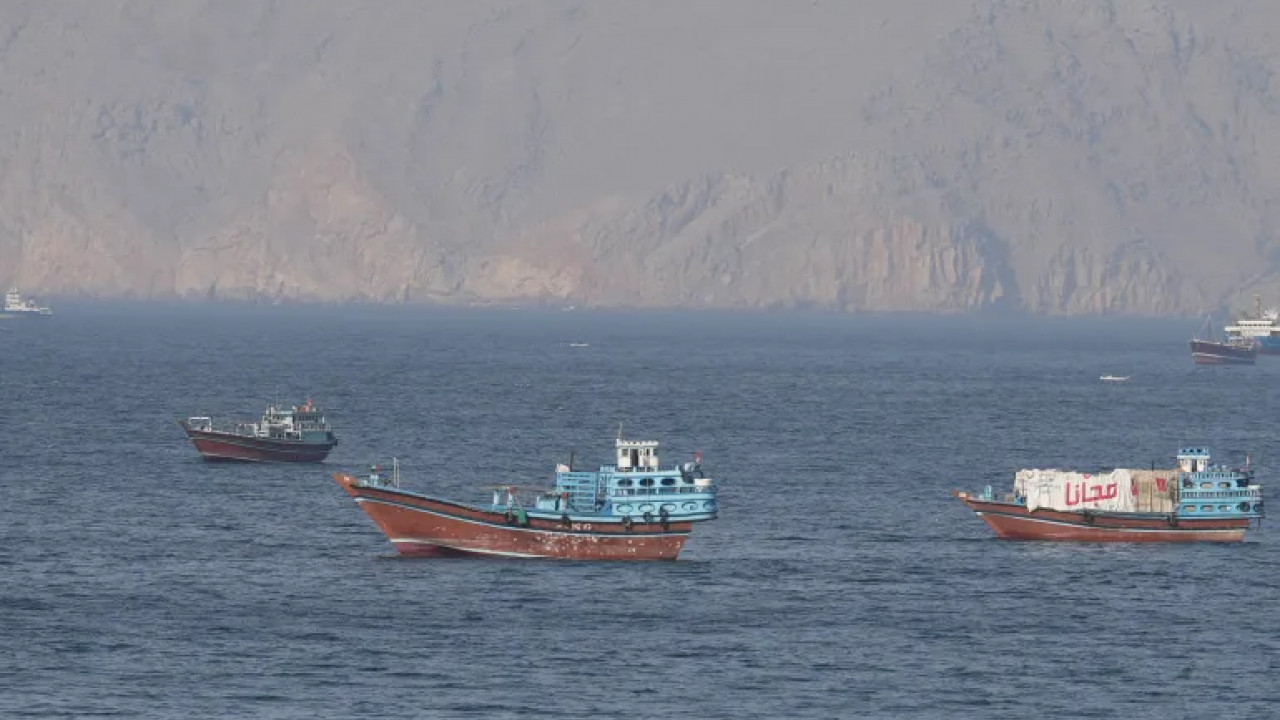 30 Nations Set to Meet in London to Plan Reopening of Strait of Hormuz