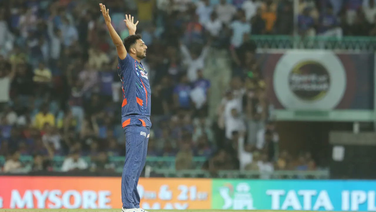 Mohammed Shami transformed Mohsin Khan into a lethal pacer