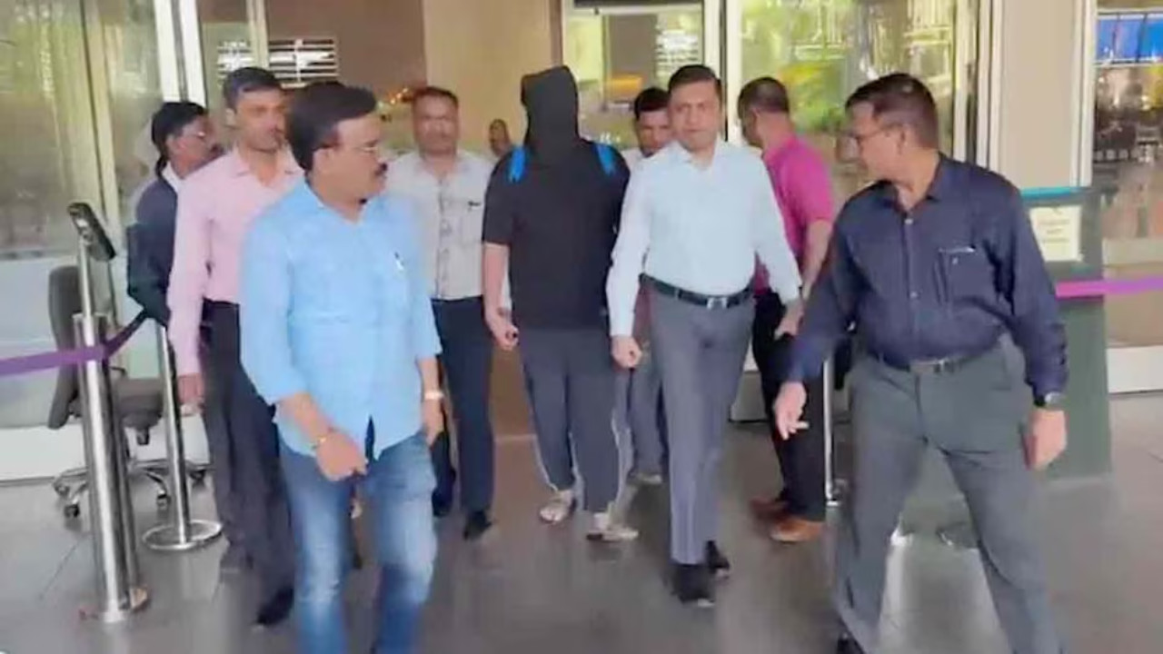 Mumbai Police Nab Dawood Associate Salim Sheikh, Deported from Dubai in Rs 256 Crore Drug Case