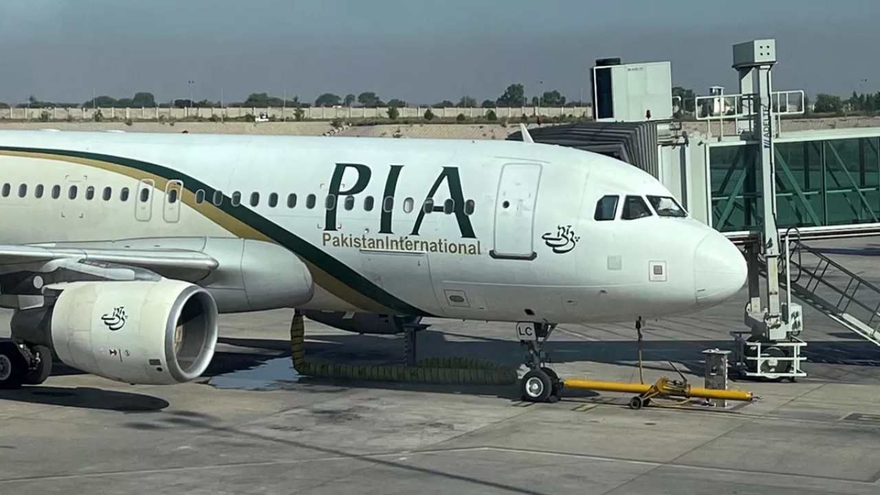 Pakistan International Airlines 