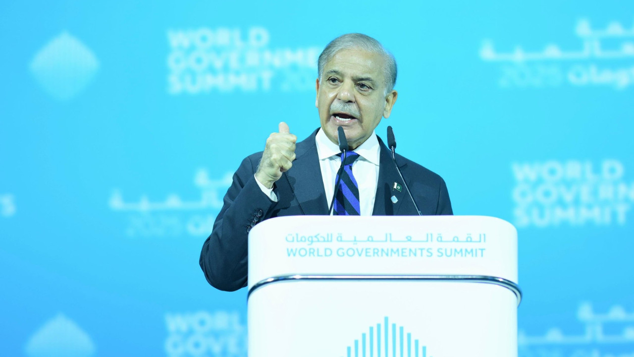 Pakistan PM Shehbaz Sharif Promises 'Strong Response' After Afghan Strikes Kill 58 Soldiers