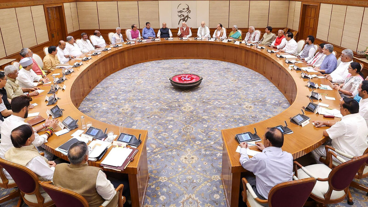 PM Modi holds key meeting with Council of Ministers; discusses progress of schemes 