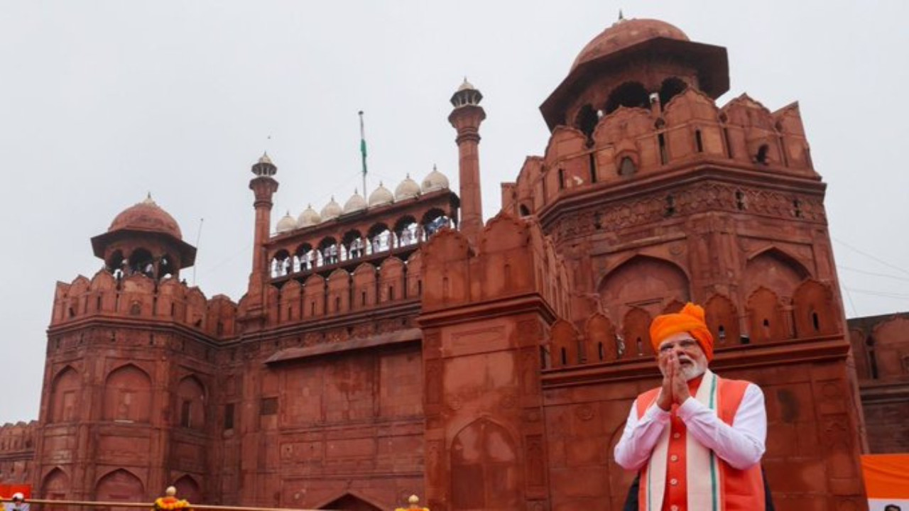 PM Modi outlines economic reforms in 2025, explains benefits for common man