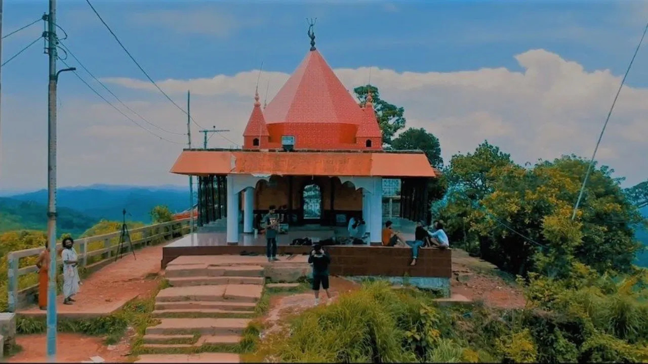 Preparation to Build a Mosque on a 1400-Year-Old Temple in Bangladesh, Hindu Community Outraged
