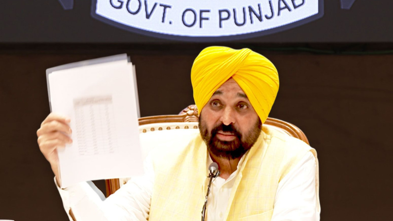 Punjab CM Ma announces to make all flood affected villages free from Silt and debris in 10 days