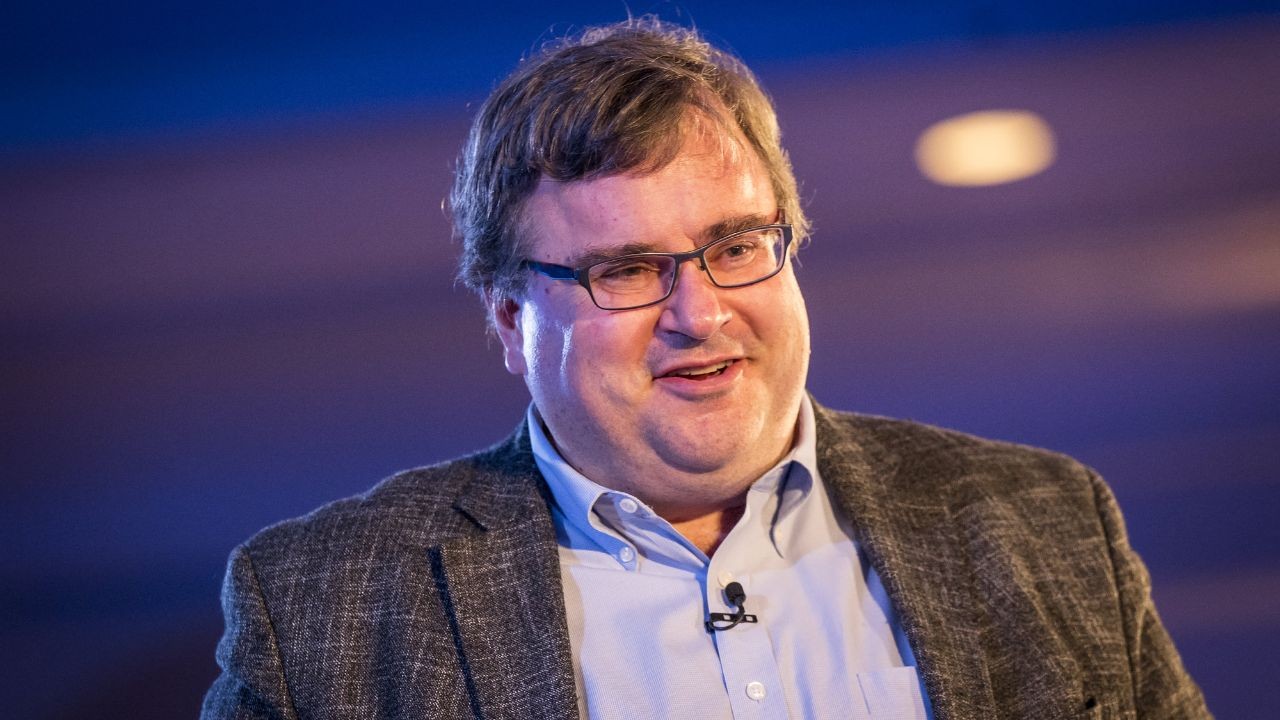 your-9-to-5-job-will-extinct-by-2034-linkedin-co-founder-reid