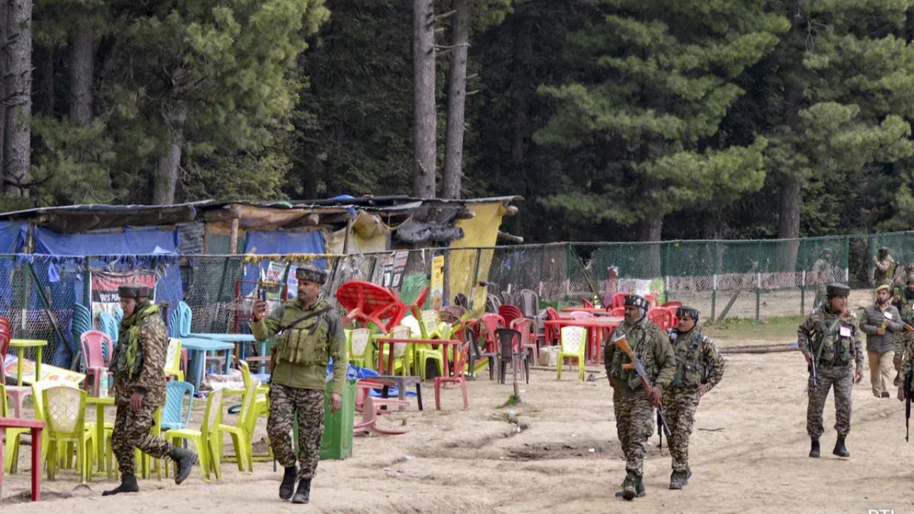 SC Cites Pahalgam Incident While Hearing Jammu & Kashmir Statehood Plea