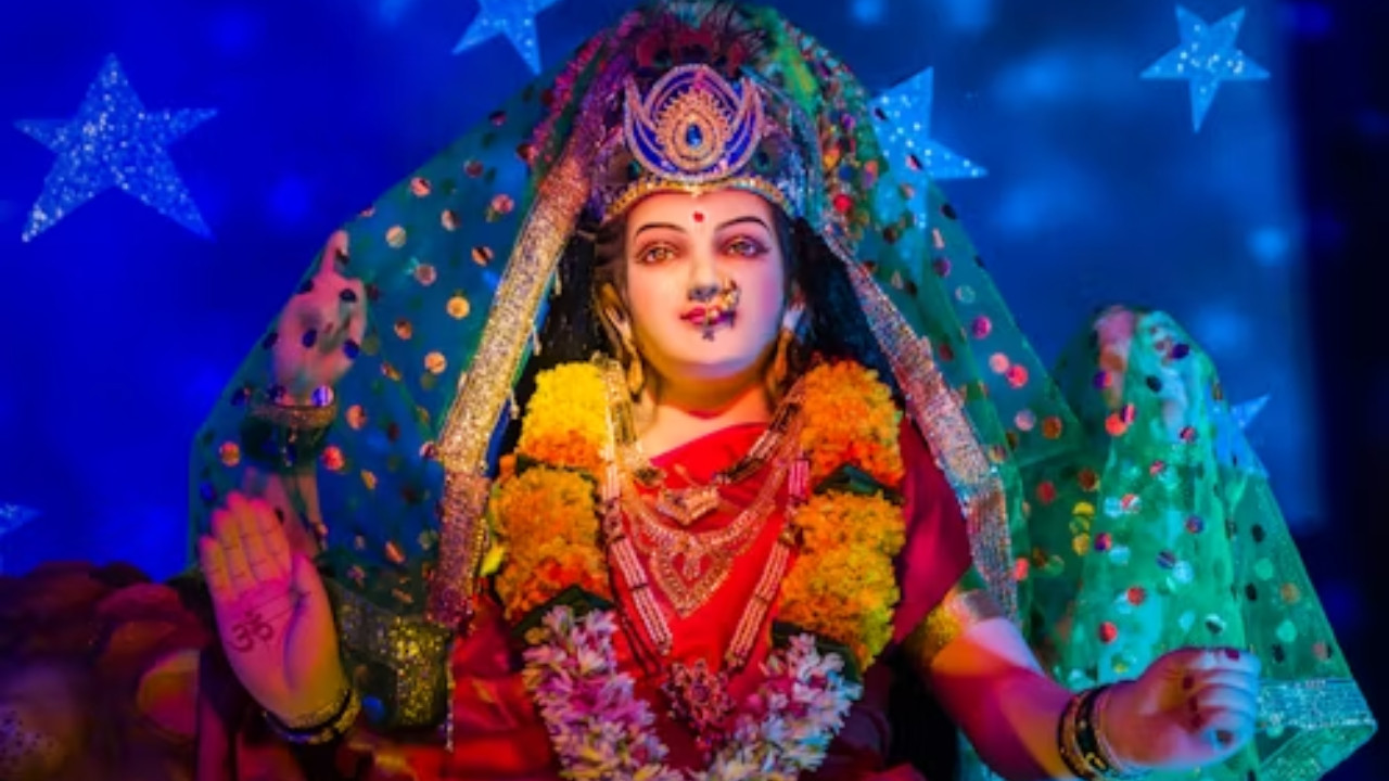 Shardiya Navratri 2025 Dates, Colours, and Daily Goddess Guide You Need to Know