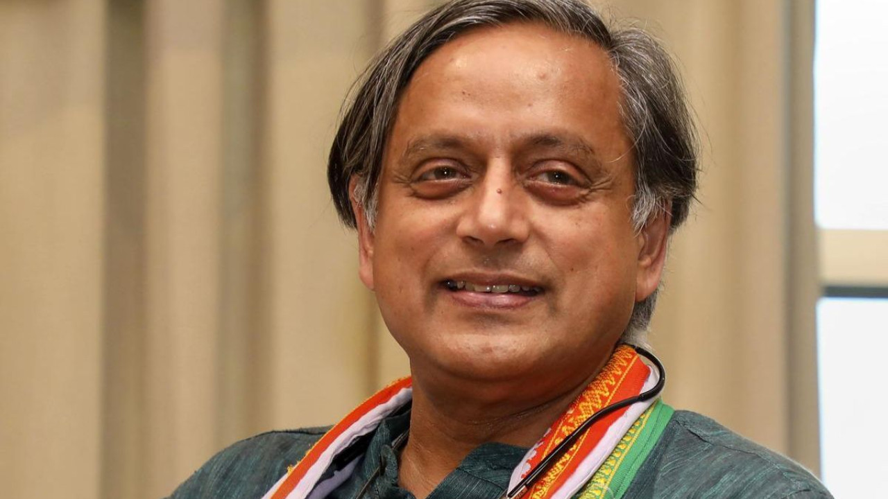 Shashi Tharoor Sparks Debate with Remark on RSS Evolution Amid Constitution vs Manusmriti Row