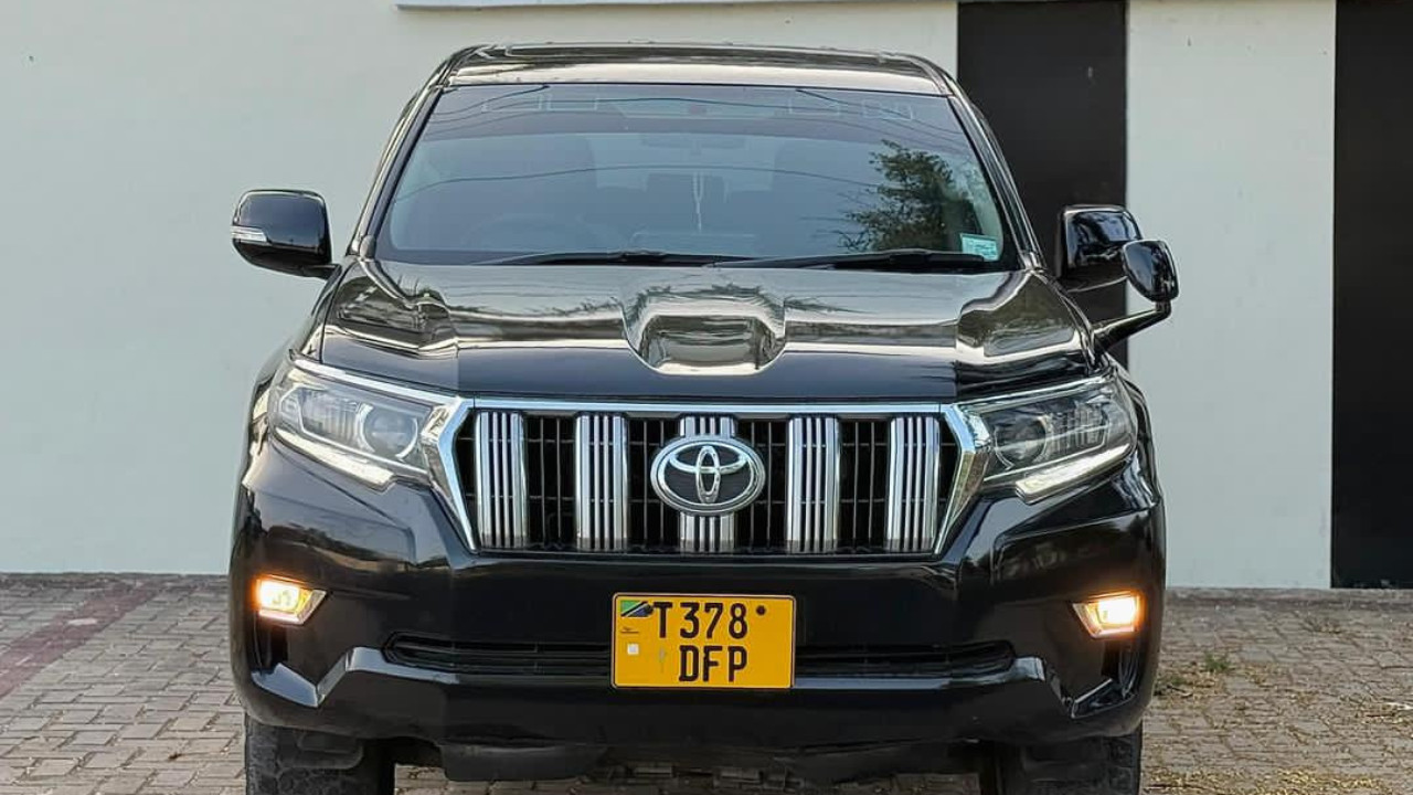 Toyota Land Cruise LC200