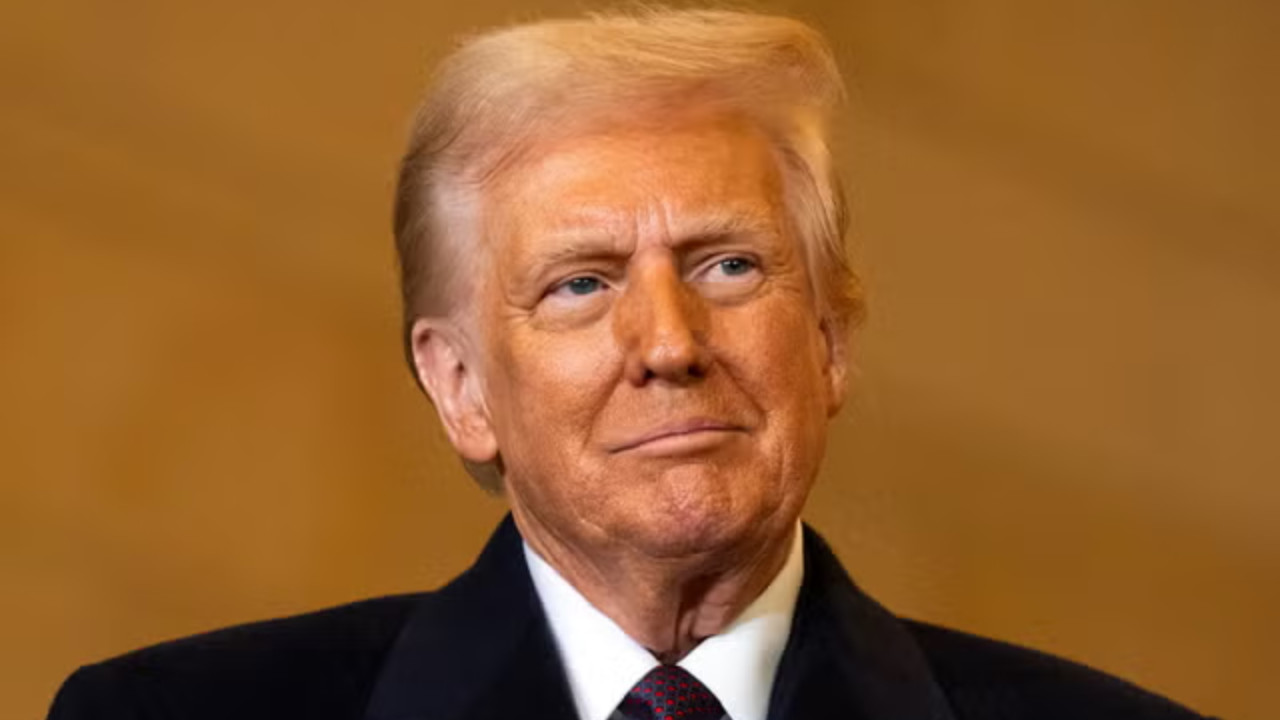 Trump Imposes 30% Tariff on Imports from EU and Mexico Starting August 2025