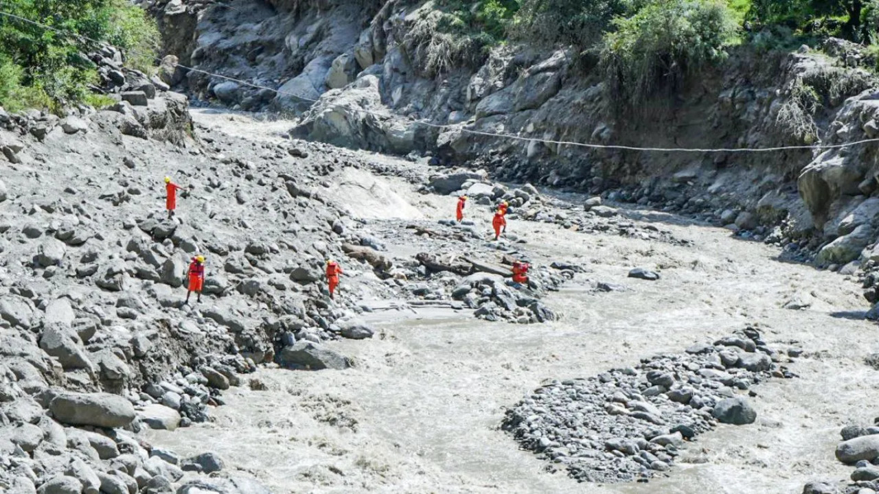 Uttarakhand Cloudburst: 2 Dead, 7 Missing After Landslide in Uttarkashi; Search Operations On