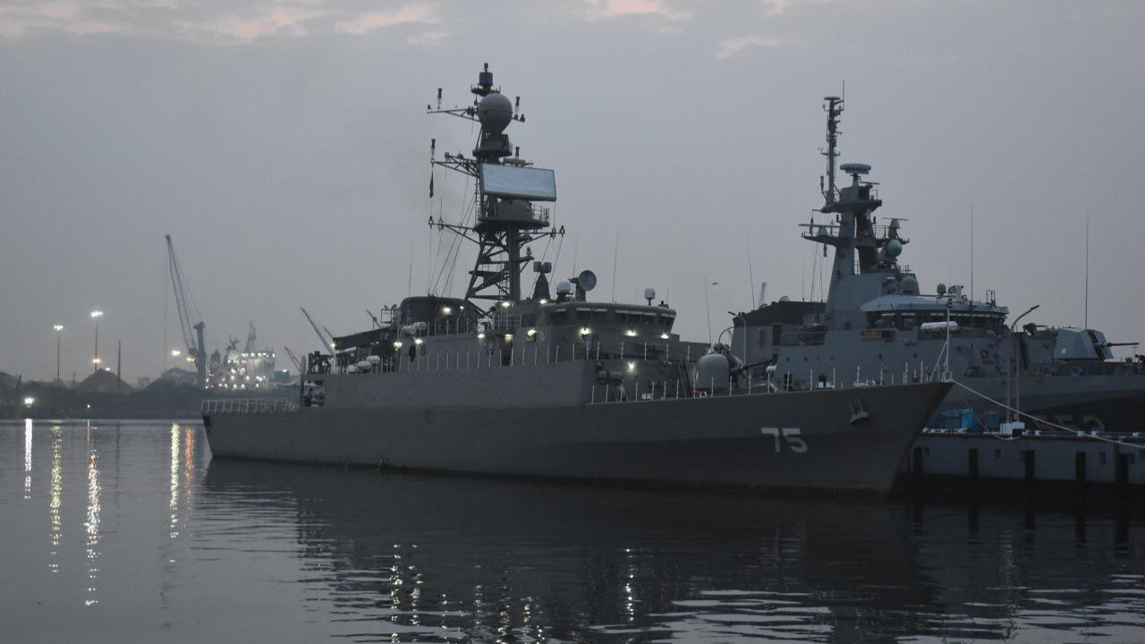 Video: Middle East War moves closer to India as US Navy sinks Iranian ship off Sri Lanka coast