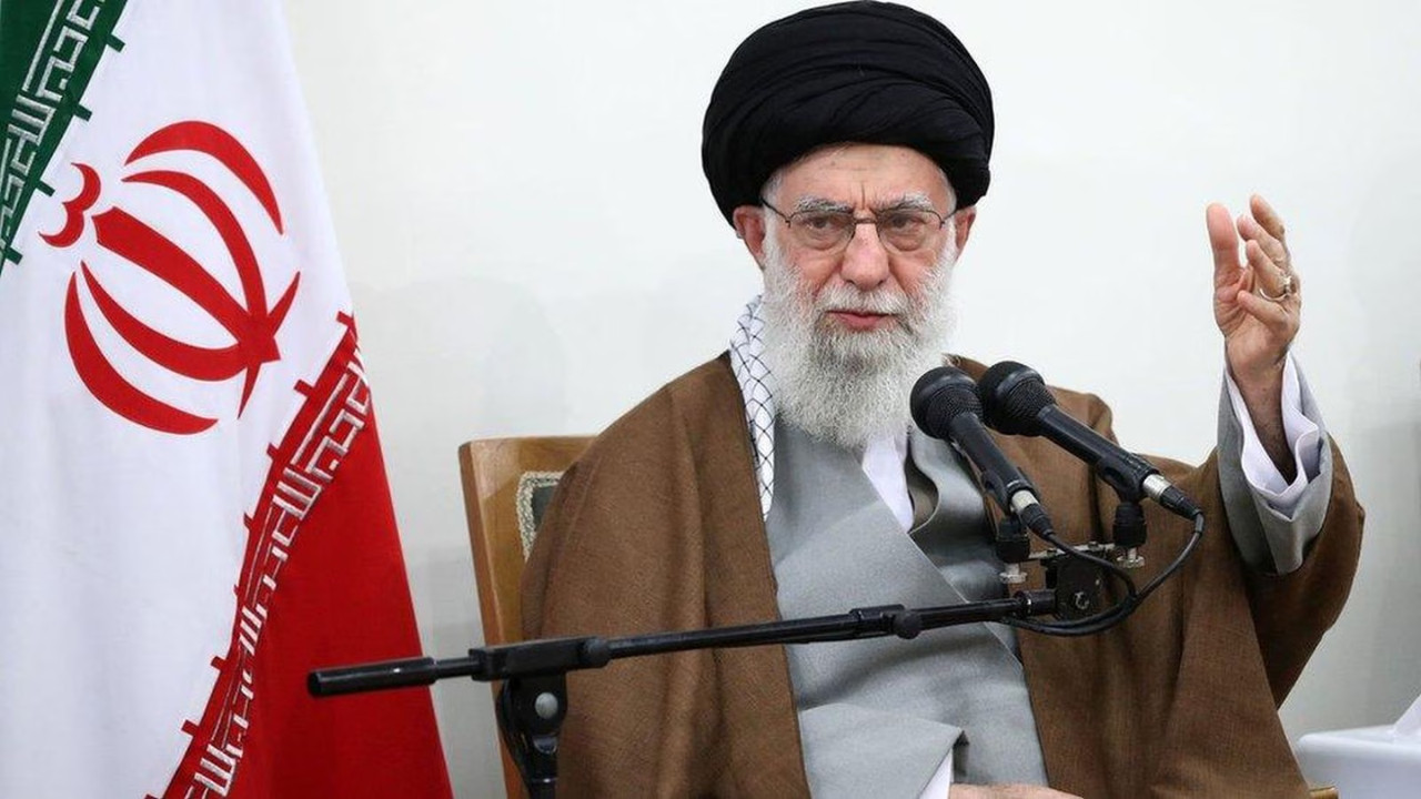 Who is protecting Ayatollah Ali Khamenei? Even Iran's top officials are not aware of this.