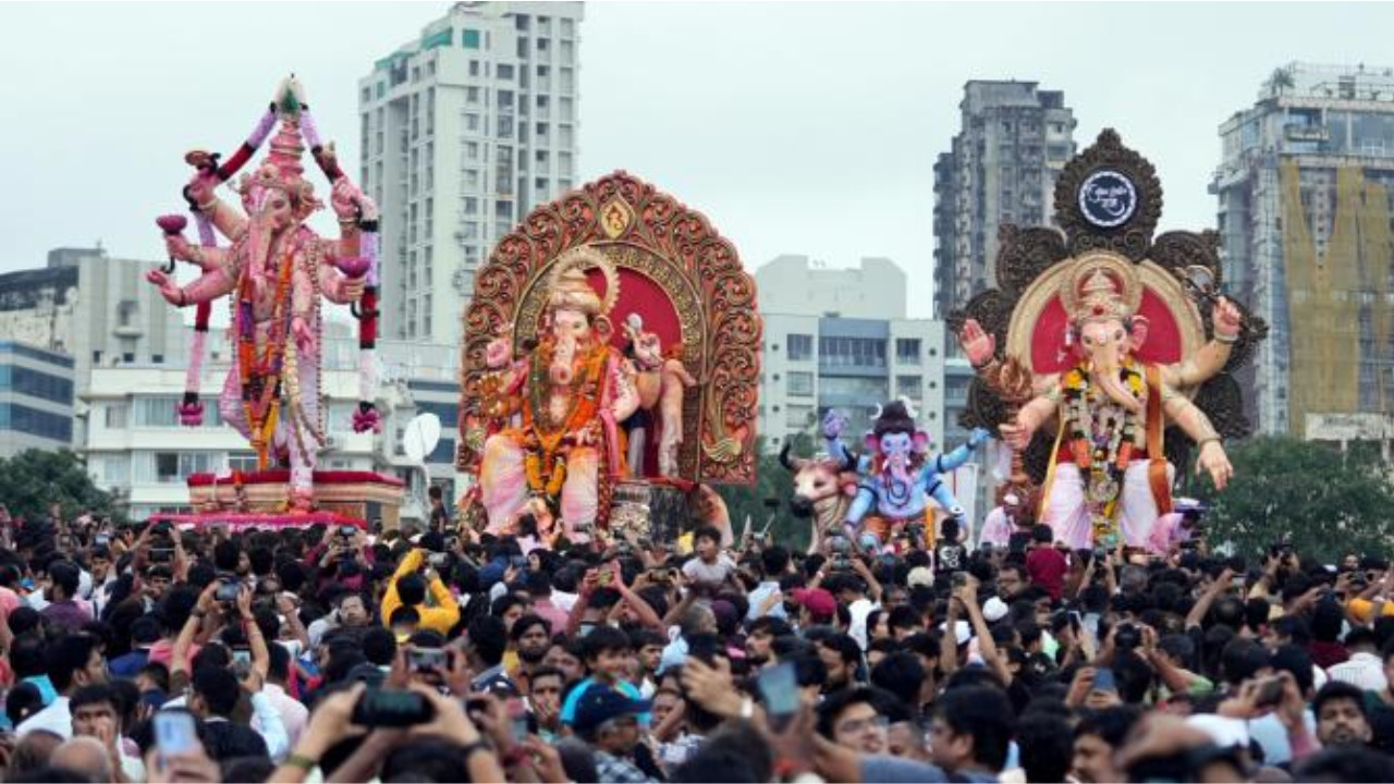 Why Lalbaugcha Raja Ganpati Visarjan Was Delayed by Over 12 Hours