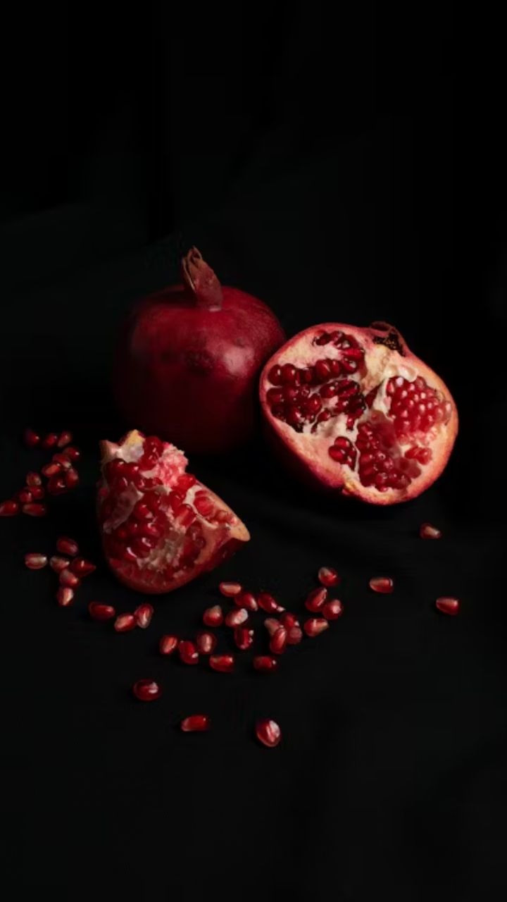 Why You Should Start Drinking Pomegranate Juice Daily!