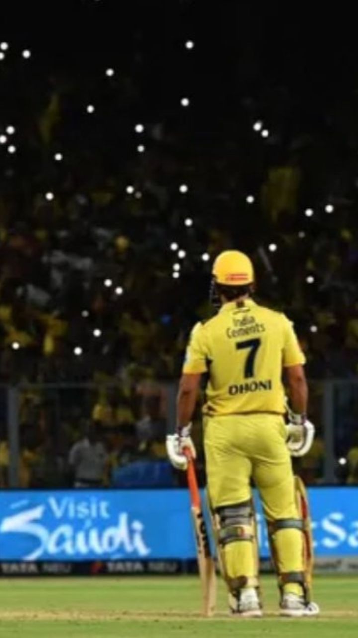 Mahendra Singh Dhoni (28+ Matches)